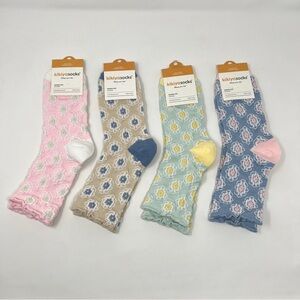 31R. Floral Design Socks